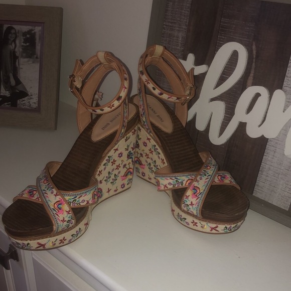 Gianna Bini peasant pattern wedges - Picture 4 of 5
